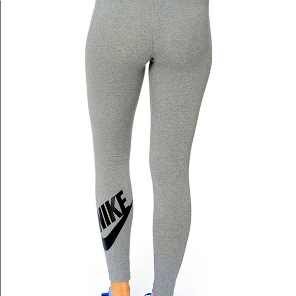 Nike Legging - Picture 1 of 3